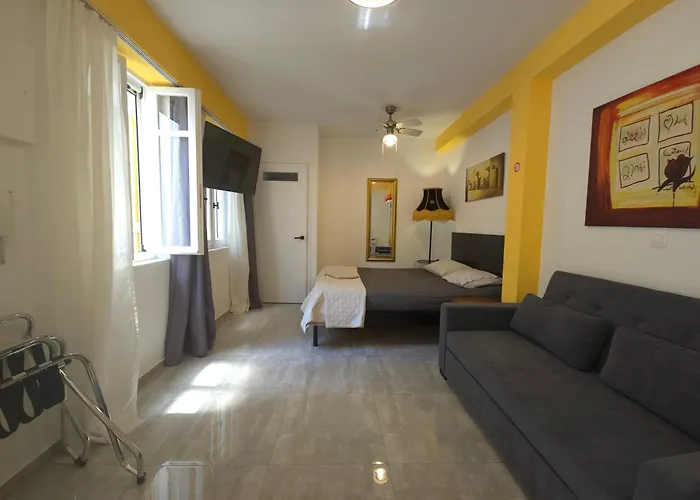 Great 35 Sq M Studio On 1St Floor In Bohemian Psyri In Athens' Historic Center-In Vivo Apartments